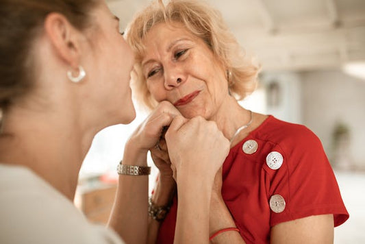 Signs, symptoms, and risk reduction for cervical cancer."